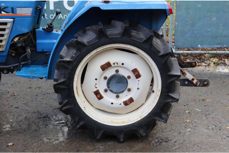 Traktor Iseki TU1900: slika 17 Traktor Iseki TU1900: slika 17