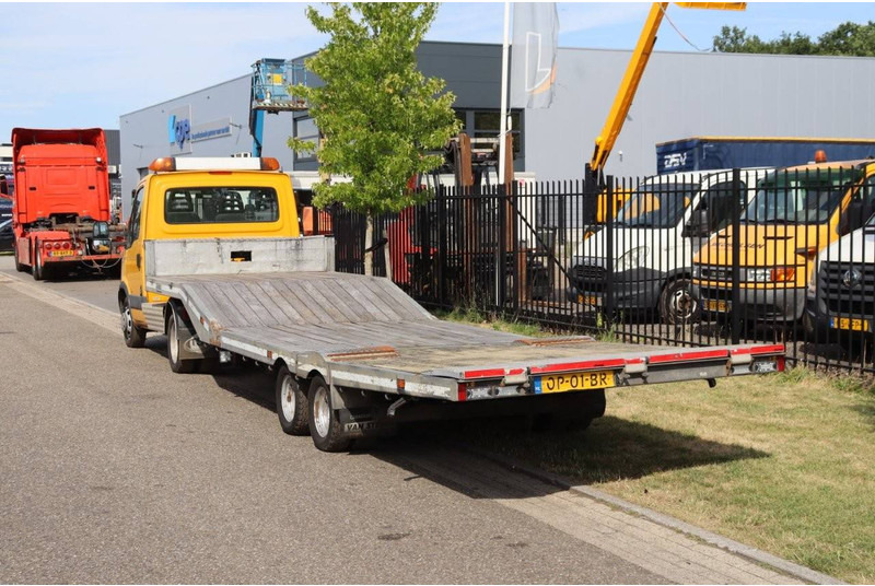 Iveco 35C15T EURO4 - Kamion za prevoz automobila: slika 4 Iveco 35C15T EURO4 - Kamion za prevoz automobila: slika 4