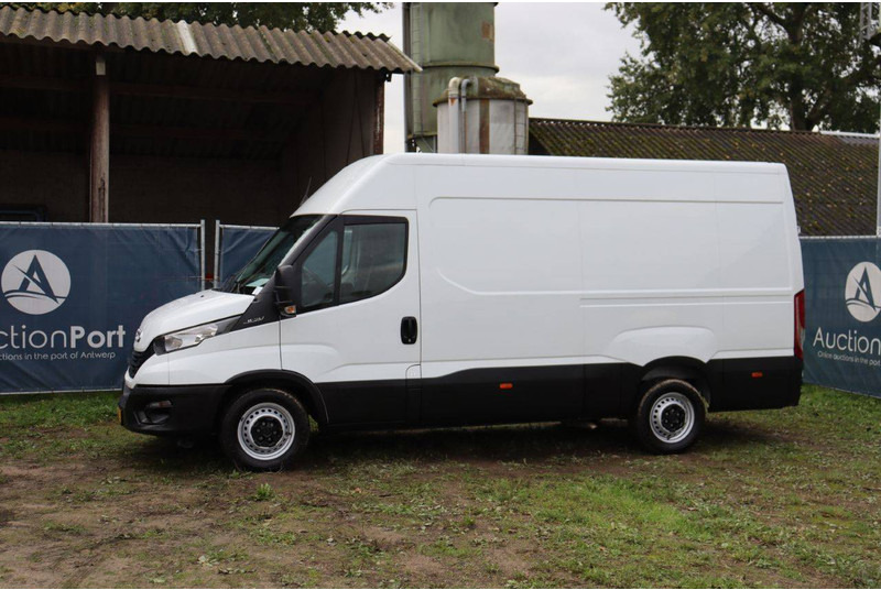 Iveco Daily 35S14 - Furgon: slika 1 Iveco Daily 35S14 - Furgon: slika 1