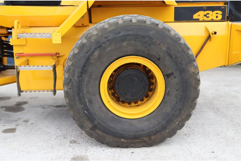 Utovarivač točkaš JCB 436: slika 19