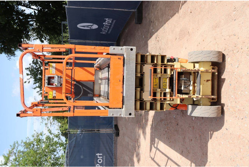 JLG 2630ES - Lift u obliku makaza: slika 5 JLG 2630ES - Lift u obliku makaza: slika 5