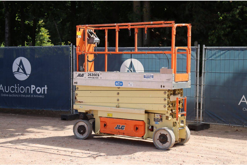 JLG 2630ES - Lift u obliku makaza: slika 3 JLG 2630ES - Lift u obliku makaza: slika 3