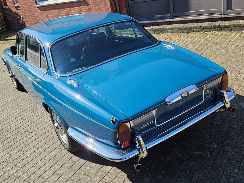 Jaguar XJ 4.2 Manual 4-Speed Overdrive - Limuzina: slika 4 Jaguar XJ 4.2 Manual 4-Speed Overdrive - Limuzina: slika 4