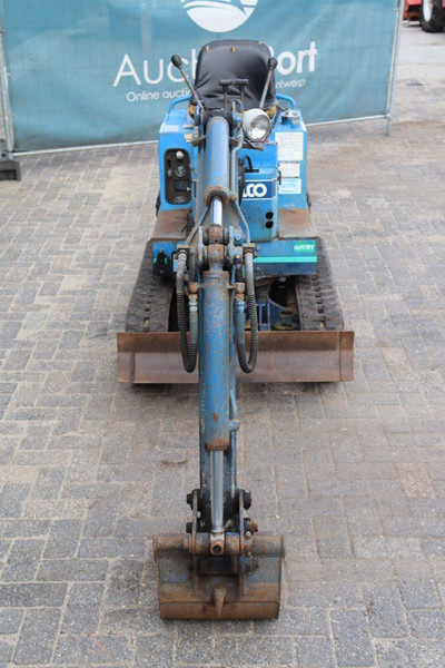 Mini bager Kobelco SK007: slika 8