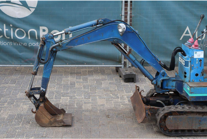 Mini bager Kobelco SK007: slika 10