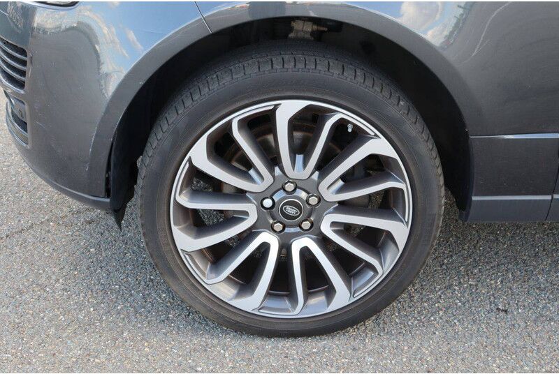 SUVSUV Land Rover Range Rover: slika 13