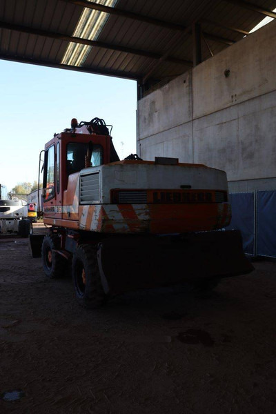 Liebherr A316 - Bager točkaš: slika 4 Liebherr A316 - Bager točkaš: slika 4