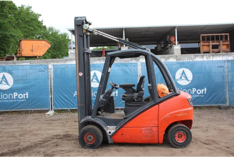 Linde H25T - Terenski viljuškar: slika 2 Linde H25T - Terenski viljuškar: slika 2