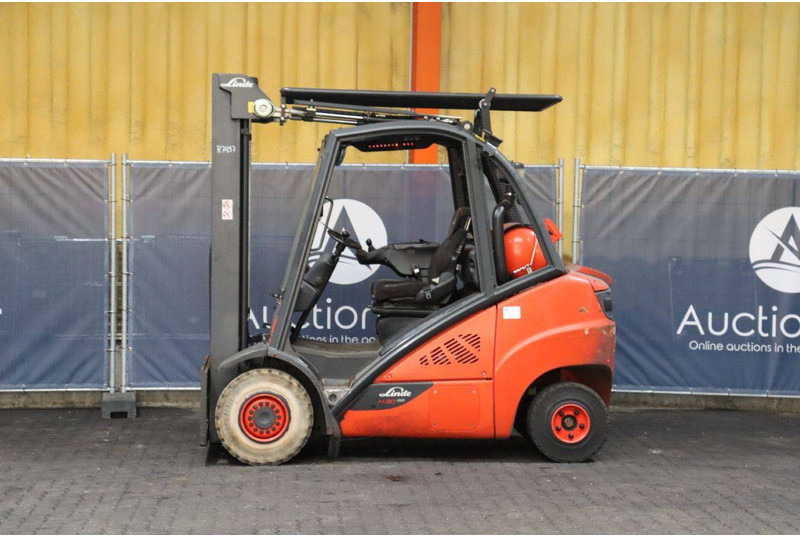 Linde H30T-02 - Gasni viljuškar: slika 2 Linde H30T-02 - Gasni viljuškar: slika 2