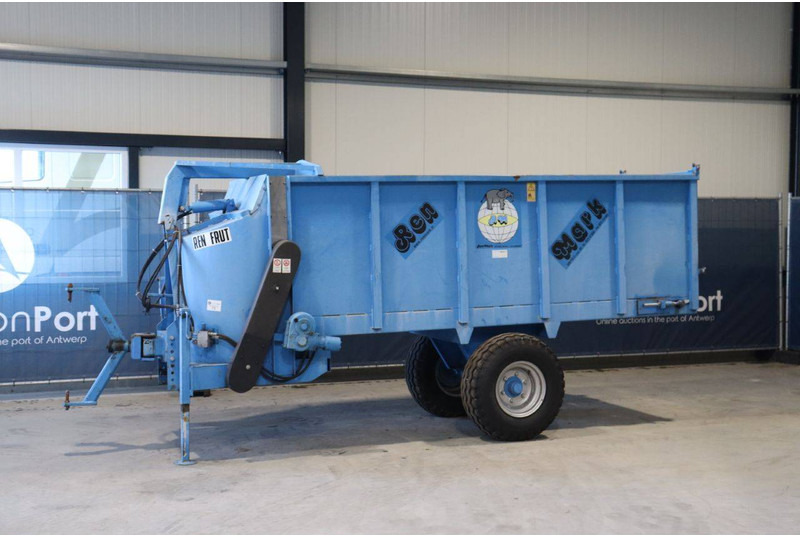 MARK R301 - Rasipač prirodnog đubirva: slika 1 MARK R301 - Rasipač prirodnog đubirva: slika 1