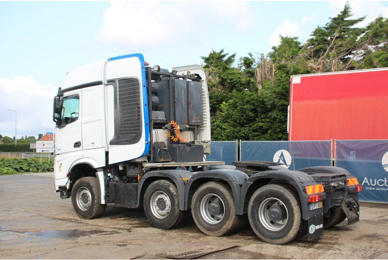 Mercedes-Benz Actros 4163 - Kamion sa golom šasijom i zatvorenom kabinom: slika 3 Mercedes-Benz Actros 4163 - Kamion sa golom šasijom i zatvorenom kabinom: slika 3