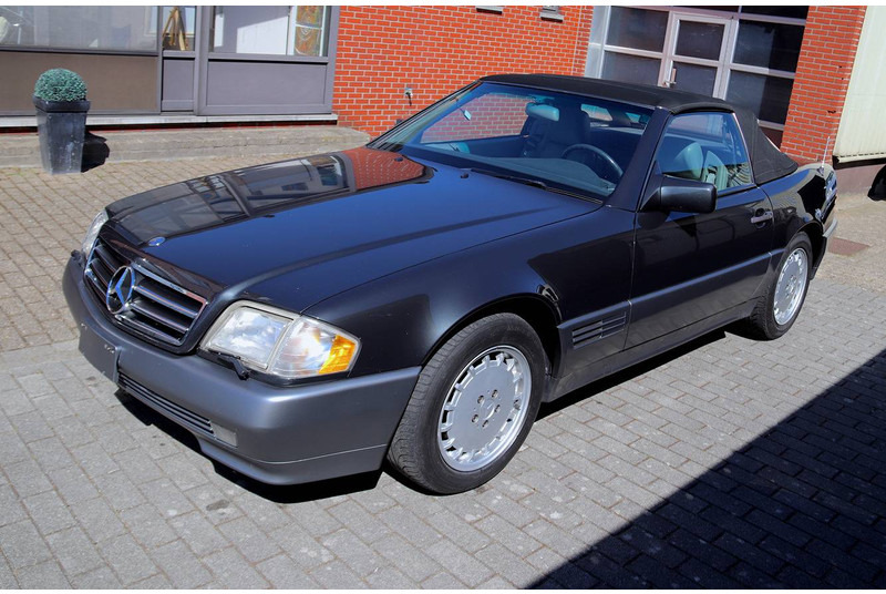 Mercedes-Benz SL-Klasse (R129) _ 500 - Limuzina: slika 2 Mercedes-Benz SL-Klasse (R129) _ 500 - Limuzina: slika 2