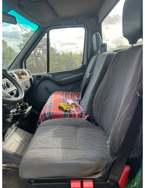 Mercedes-Benz Sprinter (I - update) CDI - Dostavno vozilo istovarivač: slika 5 Mercedes-Benz Sprinter (I - update) CDI - Dostavno vozilo istovarivač: slika 5