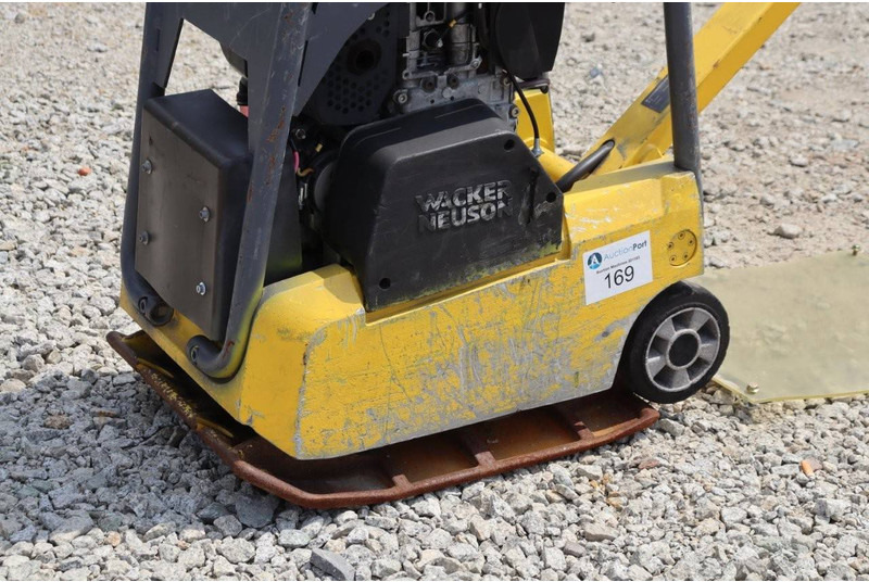 Vibraciona ploča Neuson DPU3050: slika 10