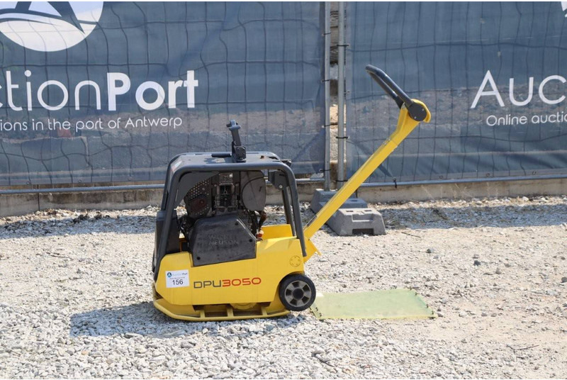 Neuson DPU3050 - Vibraciona ploča: slika 1 Neuson DPU3050 - Vibraciona ploča: slika 1