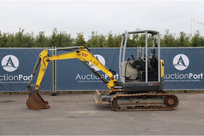 Neuson EZ26 - Mini bager: slika 2 Neuson EZ26 - Mini bager: slika 2