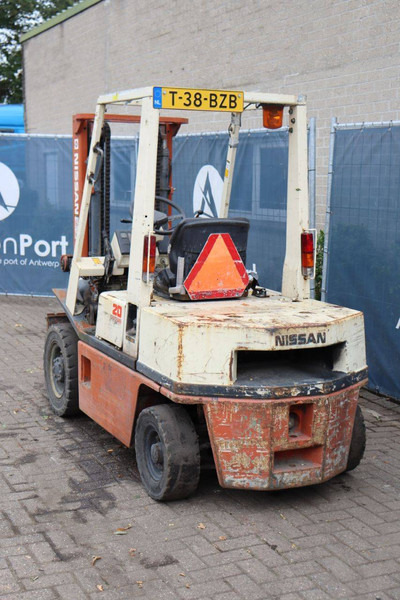 Nissan EH02A25 - Dizel viljuškar: slika 4 Nissan EH02A25 - Dizel viljuškar: slika 4