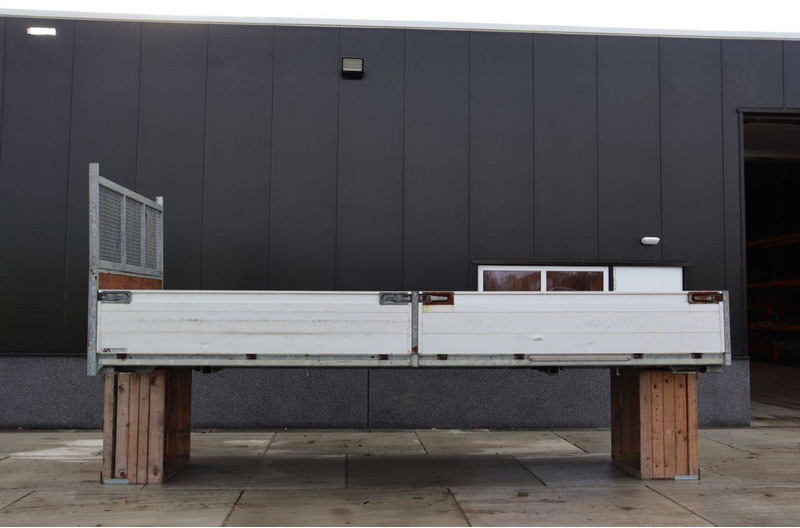 Onbekend - Plato prikolica: slika 2 Onbekend - Plato prikolica: slika 2