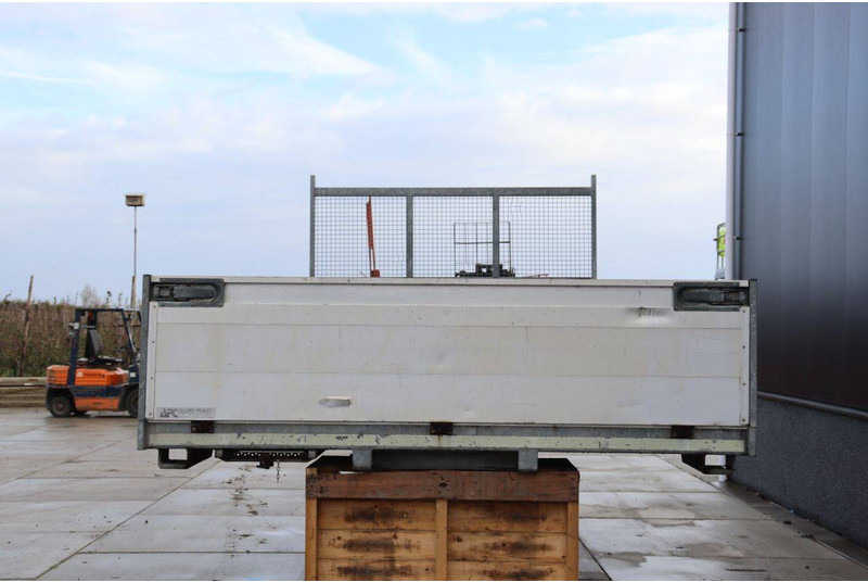 Onbekend - Plato prikolica: slika 4 Onbekend - Plato prikolica: slika 4