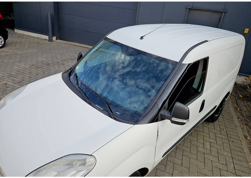 Opel Combo 1.3 CDTI - Furgon: slika 3 Opel Combo 1.3 CDTI - Furgon: slika 3