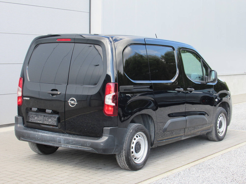 Opel Combo 1.5 D - Furgon: slika 3 Opel Combo 1.5 D - Furgon: slika 3