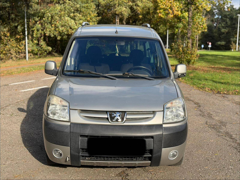 Peugeot Partner 1.6 HDI - Limuzina: slika 5 Peugeot Partner 1.6 HDI - Limuzina: slika 5