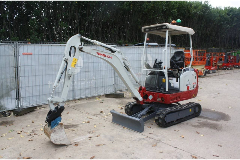 Takeuchi TB216 - Mini bager: slika 1 Takeuchi TB216 - Mini bager: slika 1