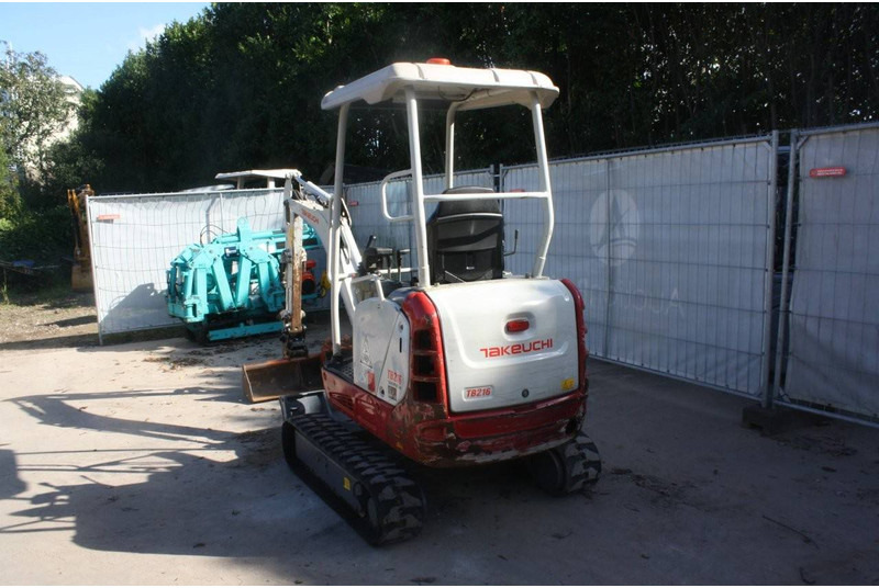 Takeuchi TB216 - Mini bager: slika 3 Takeuchi TB216 - Mini bager: slika 3