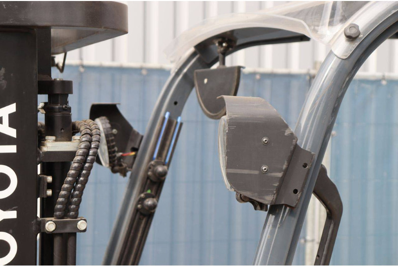 Električni viljuškar Toyota 8FBEK18T: slika 16 Električni viljuškar Toyota 8FBEK18T: slika 16