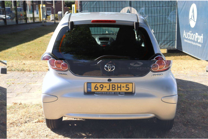Toyota Aygo - Limuzina: slika 5 Toyota Aygo - Limuzina: slika 5