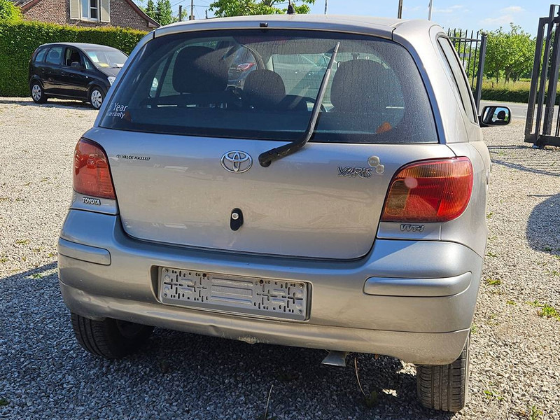 Toyota Yaris (I - update) 1.0 16v VVT-i - Limuzina: slika 4 Toyota Yaris (I - update) 1.0 16v VVT-i - Limuzina: slika 4