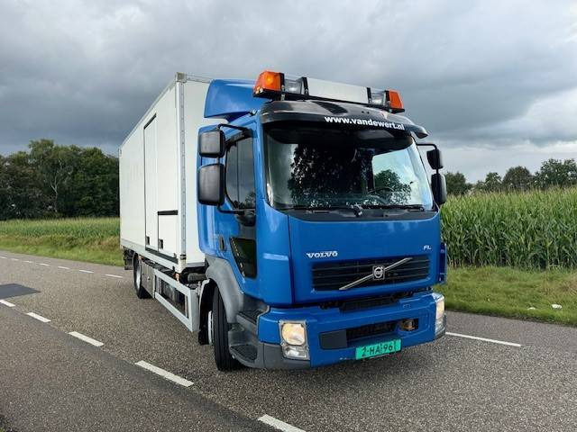 Volvo FL280 - Dostavno vozilo sa zatvorenim sandukom: slika 2 Volvo FL280 - Dostavno vozilo sa zatvorenim sandukom: slika 2