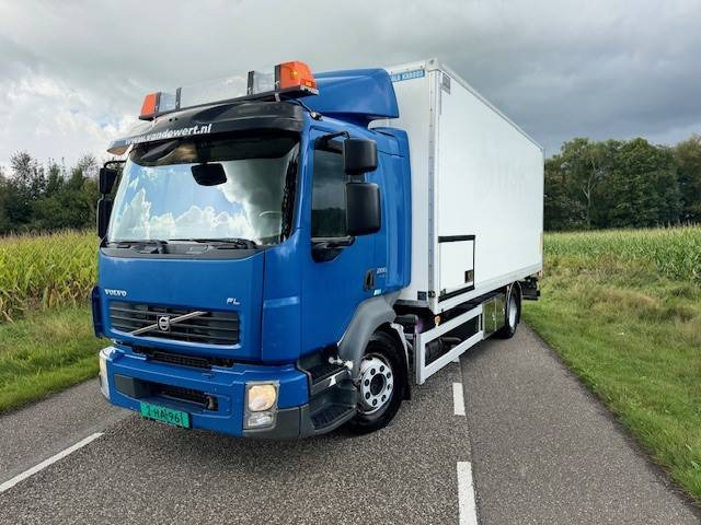 Volvo FL280 - Dostavno vozilo sa zatvorenim sandukom: slika 1 Volvo FL280 - Dostavno vozilo sa zatvorenim sandukom: slika 1