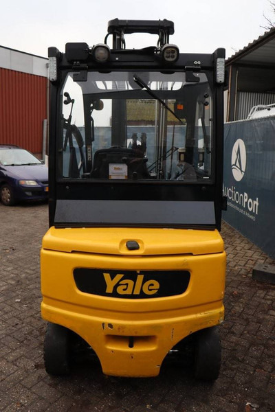Yale ERP35VL F2945 - Električni viljuškar: slika 4 Yale ERP35VL F2945 - Električni viljuškar: slika 4