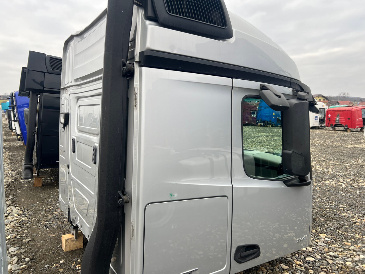 CABINA MERCEDES ACTROS MP4 STREAMSPACE 2.5 - Kabina za Kamion: slika 5 CABINA MERCEDES ACTROS MP4 STREAMSPACE 2.5 - Kabina za Kamion: slika 5