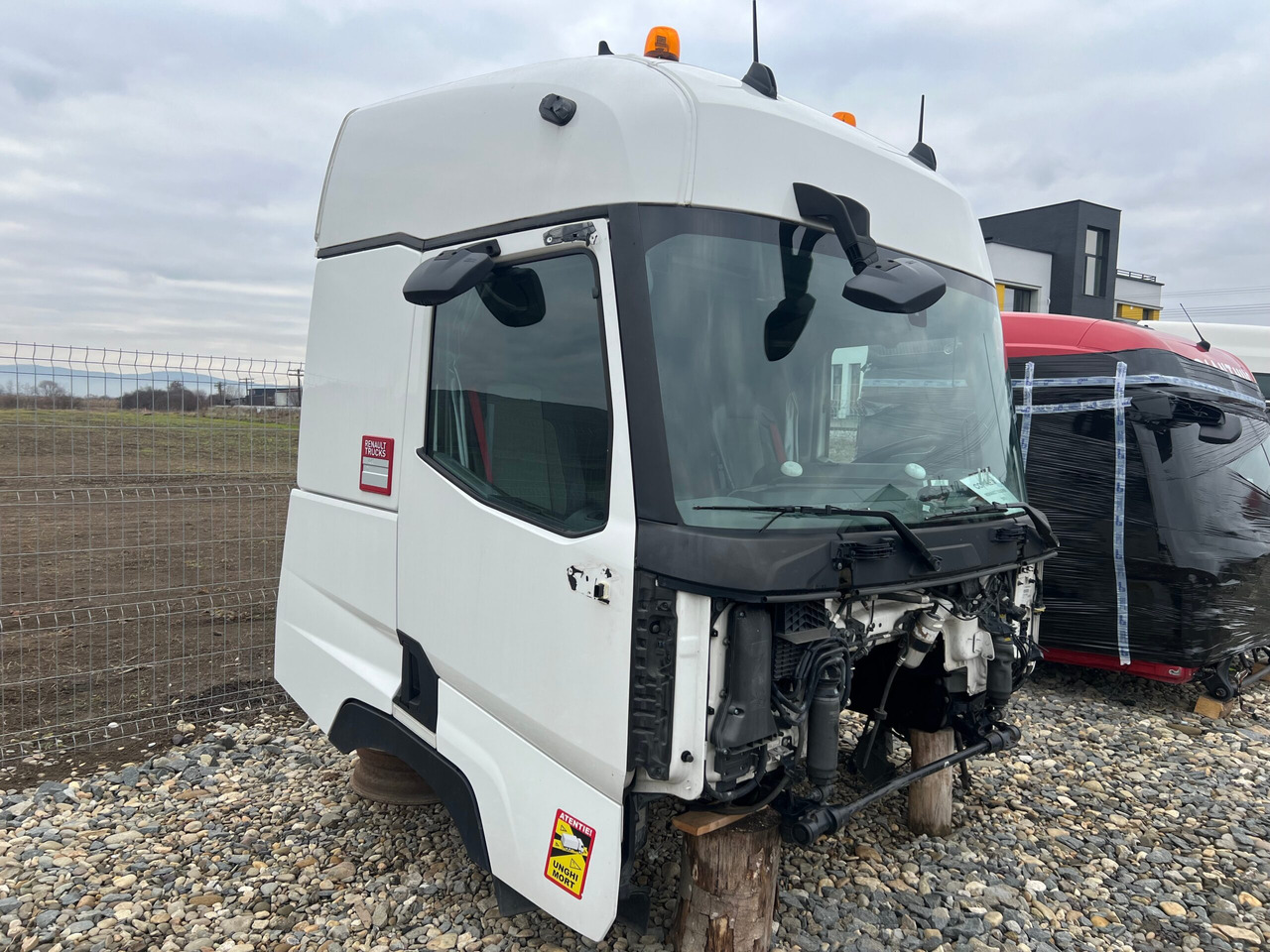 CABINA RENAULT T SLEEPER - Kabina za Kamion: slika 2 CABINA RENAULT T SLEEPER - Kabina za Kamion: slika 2