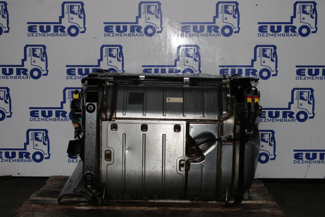 CATALIZATOR MERCEDES ACTROS MP5 A0144908112 - Katalizator za Kamion: slika 2 CATALIZATOR MERCEDES ACTROS MP5 A0144908112 - Katalizator za Kamion: slika 2