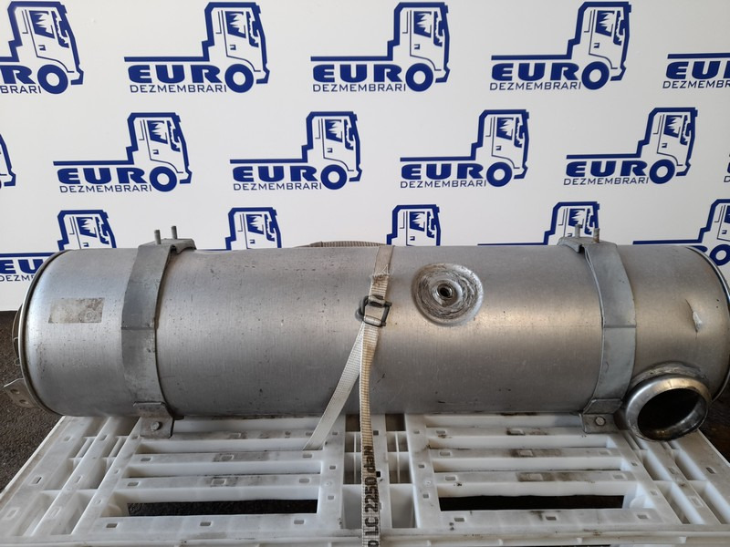 CATALIZATOR RENAULT KERAX MIDLUM E5 5010626570 - Katalizator za Kamion: slika 1 CATALIZATOR RENAULT KERAX MIDLUM E5 5010626570 - Katalizator za Kamion: slika 1