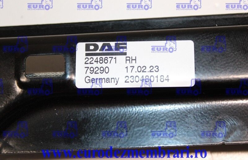 DAF XF 2248671 - Podizač stakla za Kamion: slika 1 DAF XF 2248671 - Podizač stakla za Kamion: slika 1