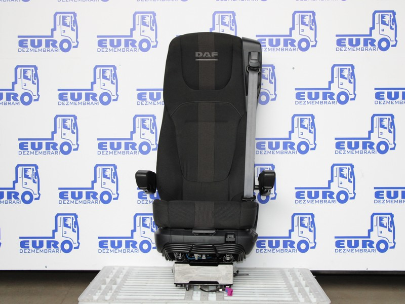 SCAUN SOFER DAF XF XG 2296567 - Sedište za Kamion: slika 1 SCAUN SOFER DAF XF XG 2296567 - Sedište za Kamion: slika 1