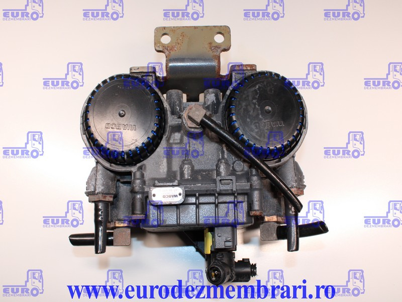 SUPAPA MODULATOR EBS AXA SPATE DAF XF106 1867002, 4801061050, 1818332 - Kočioni ventil za Kamion: slika 2 SUPAPA MODULATOR EBS AXA SPATE DAF XF106 1867002, 4801061050, 1818332 - Kočioni ventil za Kamion: slika 2