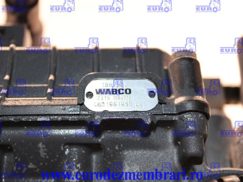 SUPAPA MODULATOR EBS AXA SPATE DAF XF106 1867002, 4801061050, 1818332 - Kočioni ventil za Kamion: slika 3 SUPAPA MODULATOR EBS AXA SPATE DAF XF106 1867002, 4801061050, 1818332 - Kočioni ventil za Kamion: slika 3