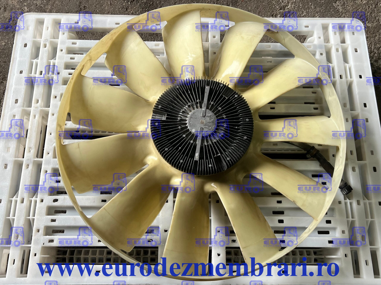VASCOCUPLAJ + PALETA FORD GC468C617BD - Ventilator za Kamion: slika 1 VASCOCUPLAJ + PALETA FORD GC468C617BD - Ventilator za Kamion: slika 1