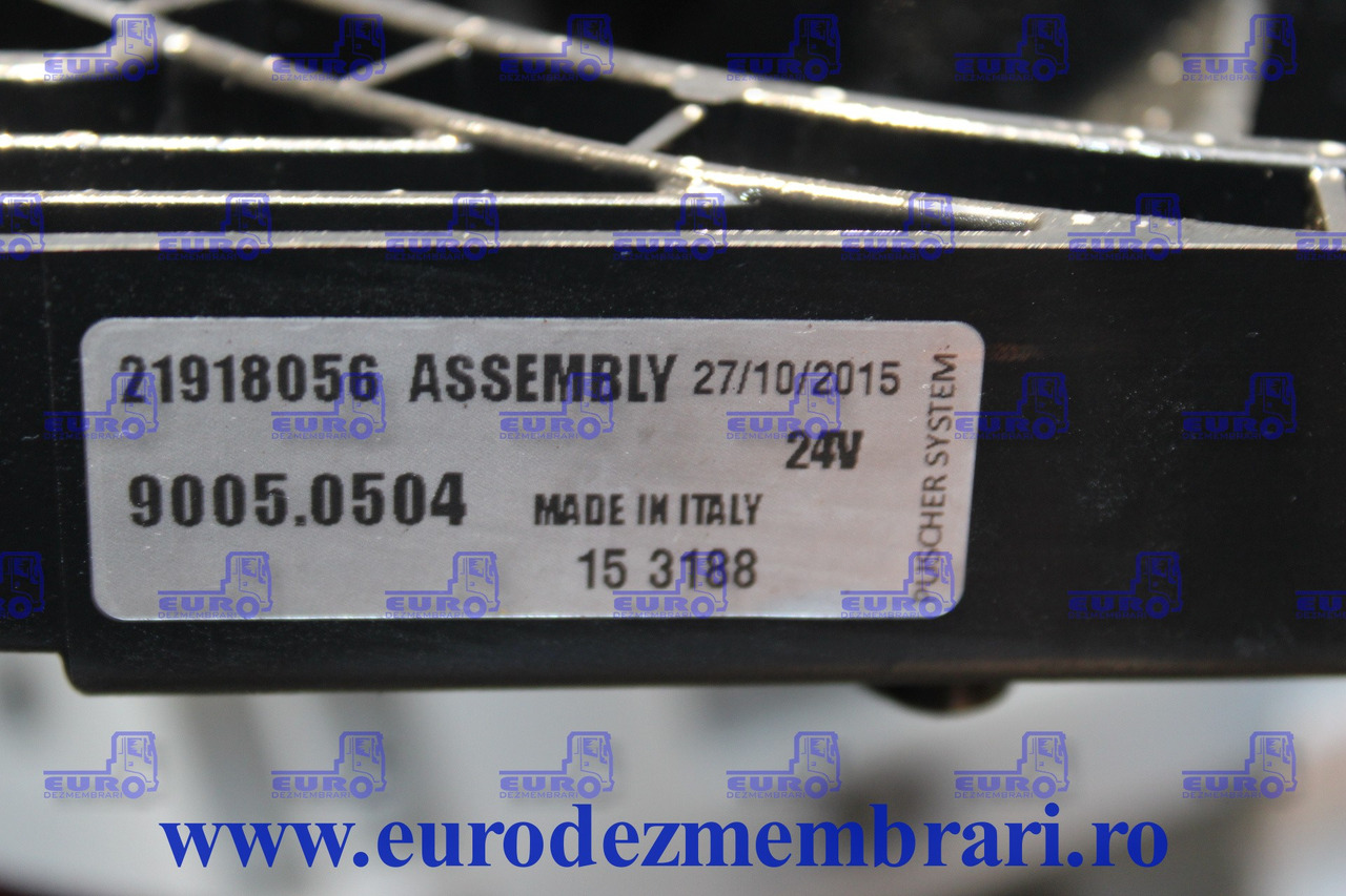 VENTILATOARE RACIRE VOLVO FH4 21918056 - Radijator za Kamion: slika 3 VENTILATOARE RACIRE VOLVO FH4 21918056 - Radijator za Kamion: slika 3