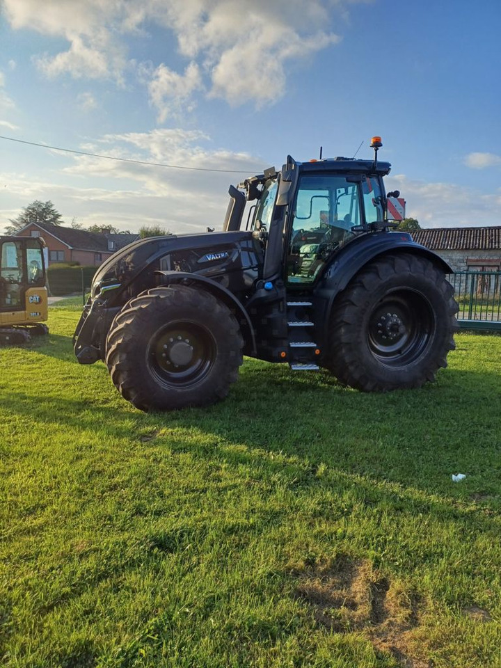 Valtra Q245 - Traktor: slika 4 Valtra Q245 - Traktor: slika 4