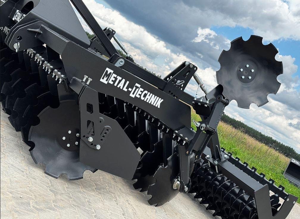 METAL-TECHNIK Brona talerzowa 2,7 m / Scheibenegge / дисковая борона / disc harrow - Tanjirača: slika 3 METAL-TECHNIK Brona talerzowa 2,7 m / Scheibenegge / дисковая борона / disc harrow - Tanjirača: slika 3