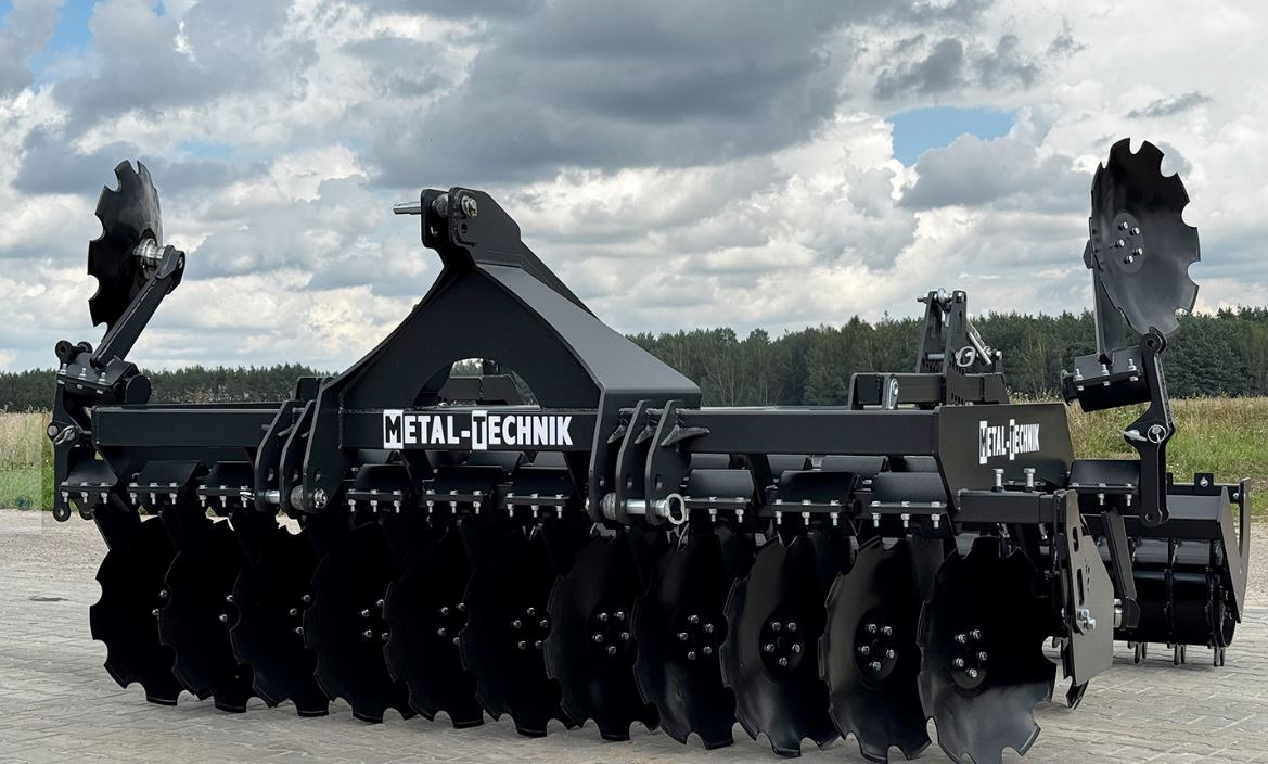 METAL-TECHNIK Brona talerzowa 2,7 m / Scheibenegge / дисковая борона / disc harrow - Tanjirača: slika 1 METAL-TECHNIK Brona talerzowa 2,7 m / Scheibenegge / дисковая борона / disc harrow - Tanjirača: slika 1