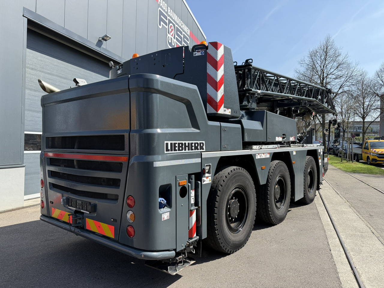 Liebherr LTC 1050-3.1 | 6 x 6 | Klappspitze | Funk inkl. RemoteDrive - Pokretni kran: slika 4 Liebherr LTC 1050-3.1 | 6 x 6 | Klappspitze | Funk inkl. RemoteDrive - Pokretni kran: slika 4