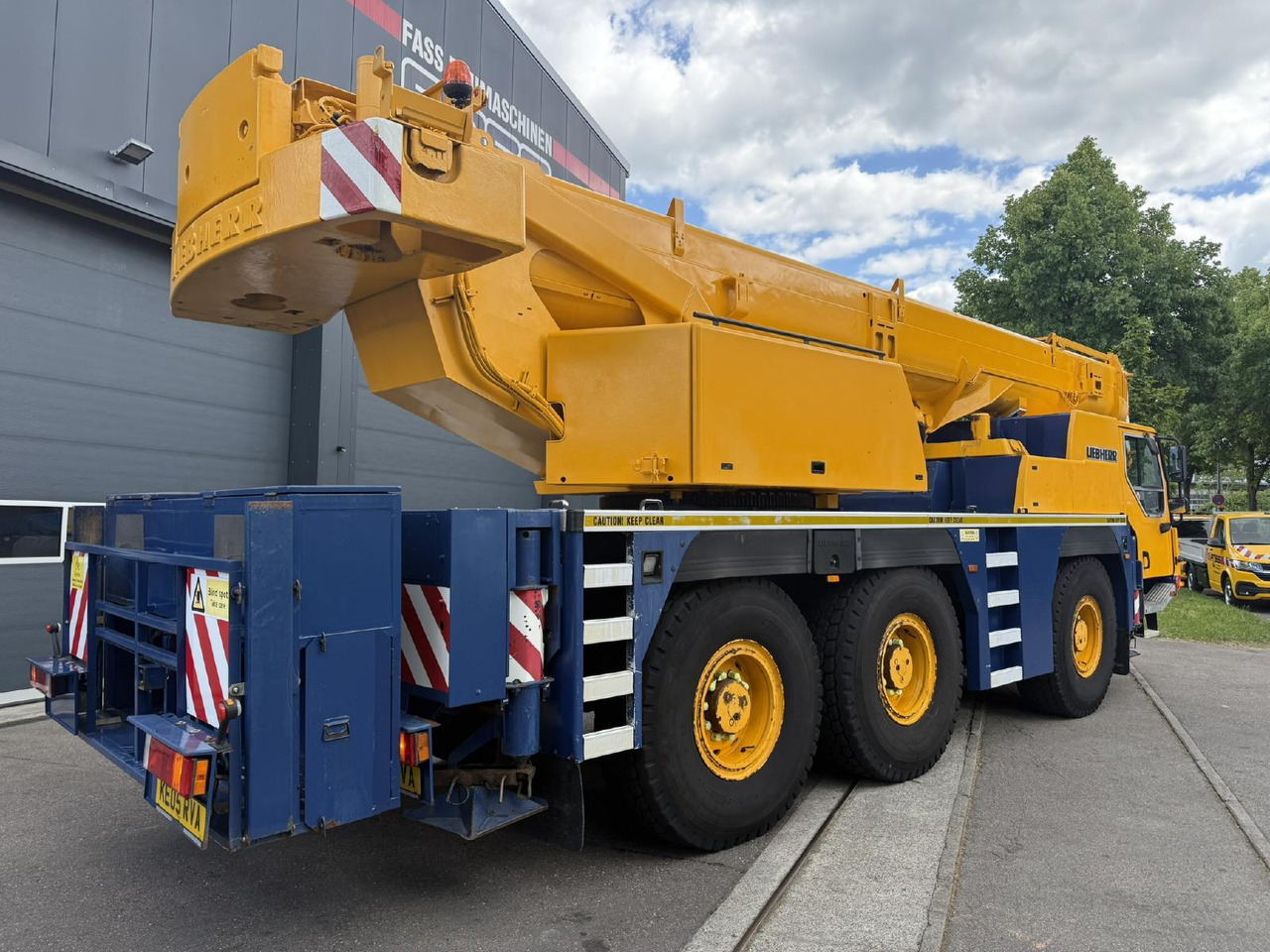 Liebherr LTM 1055-3.1 (05 - 055 855) | 6 x 6 - Pokretni kran: slika 3 Liebherr LTM 1055-3.1 (05 - 055 855) | 6 x 6 - Pokretni kran: slika 3