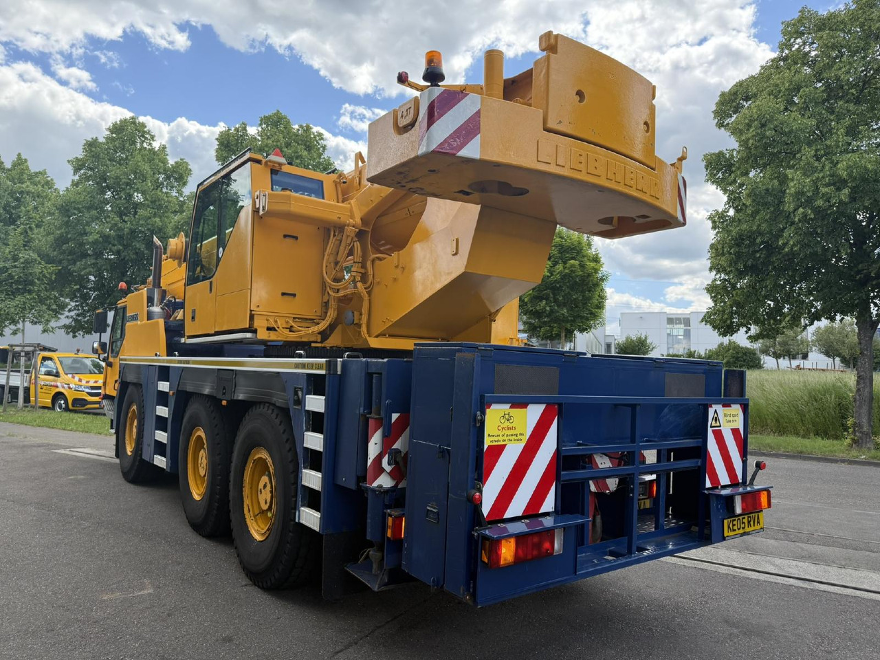Liebherr LTM 1055-3.1 (05 - 055 855) | 6 x 6 - Pokretni kran: slika 4 Liebherr LTM 1055-3.1 (05 - 055 855) | 6 x 6 - Pokretni kran: slika 4